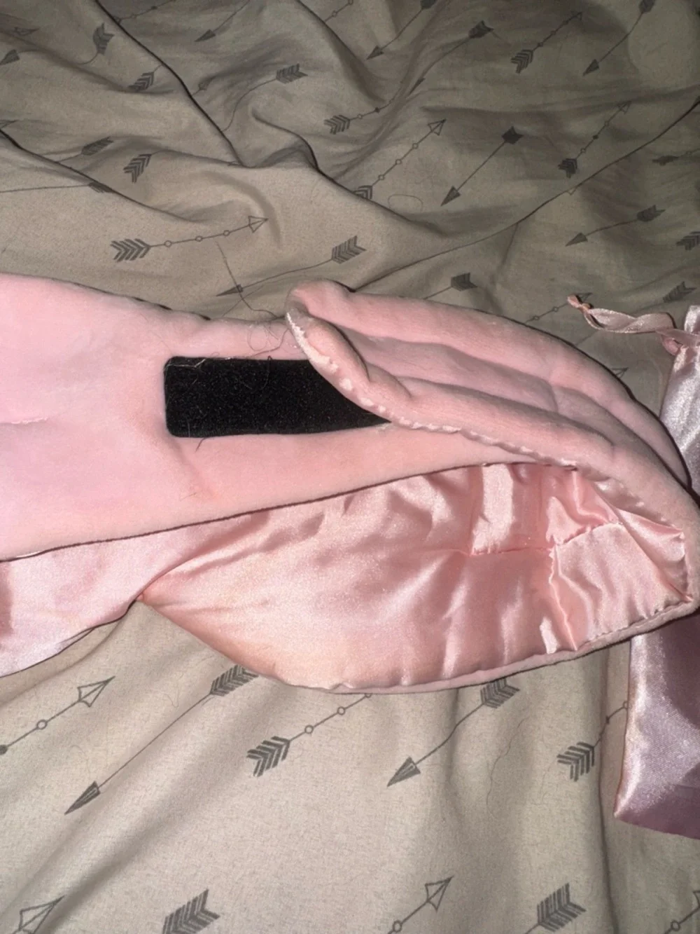 Shiatsu Pink Heated Eye Mask with Satin Pouch